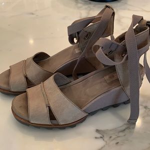 Sorel wedge sandals